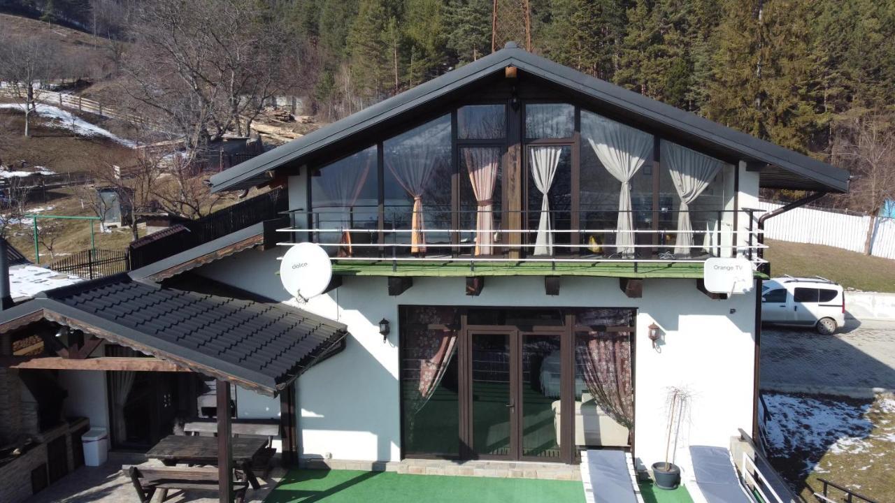 Casa Yla Villa Piatra Neamt Bagian luar foto