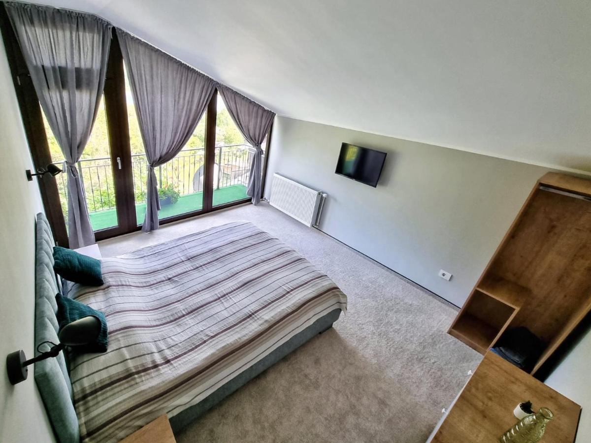 Casa Yla Villa Piatra Neamt Bagian luar foto