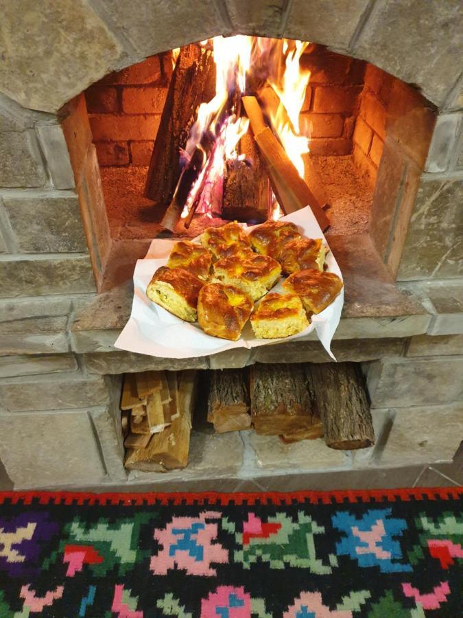 Casa Yla Villa Piatra Neamt Bagian luar foto